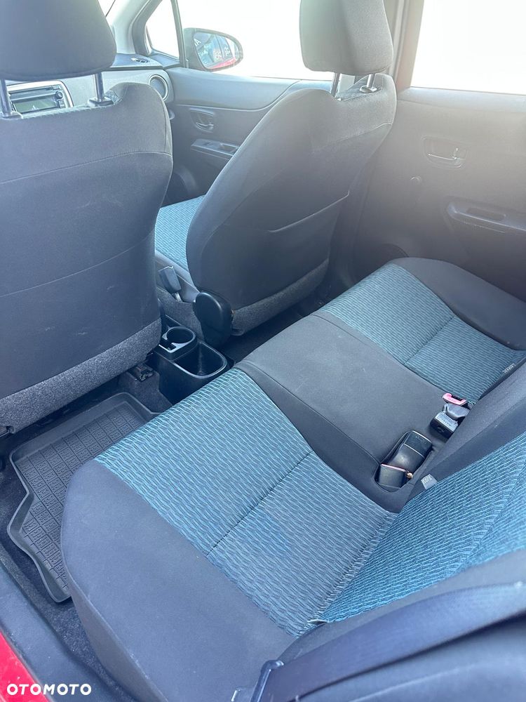 Toyota Yaris 1.0 Sol - 15