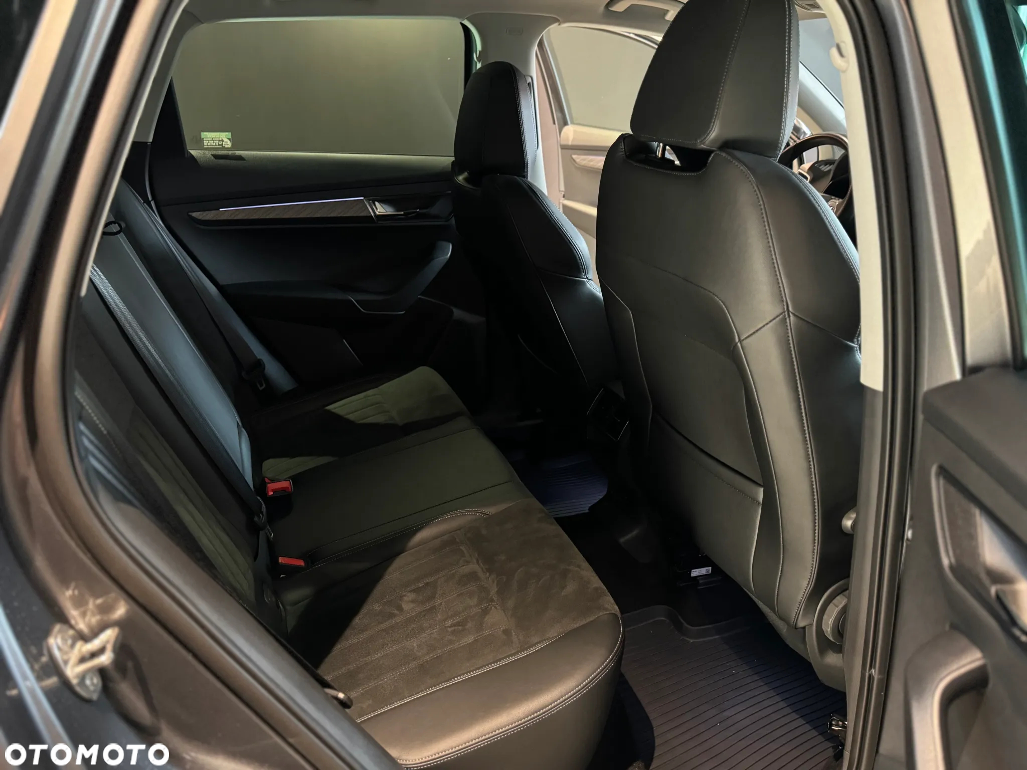 Skoda Karoq 1.5 TSI ACT 4x2 Style DSG - 8