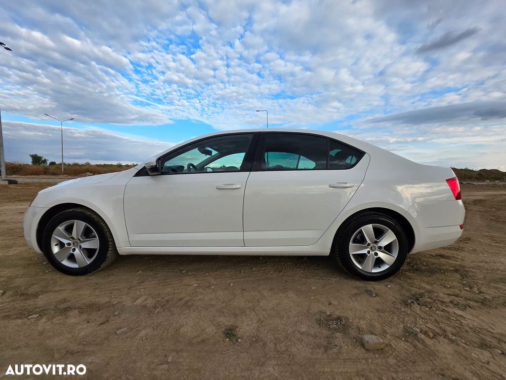 Skoda Octavia - 4
