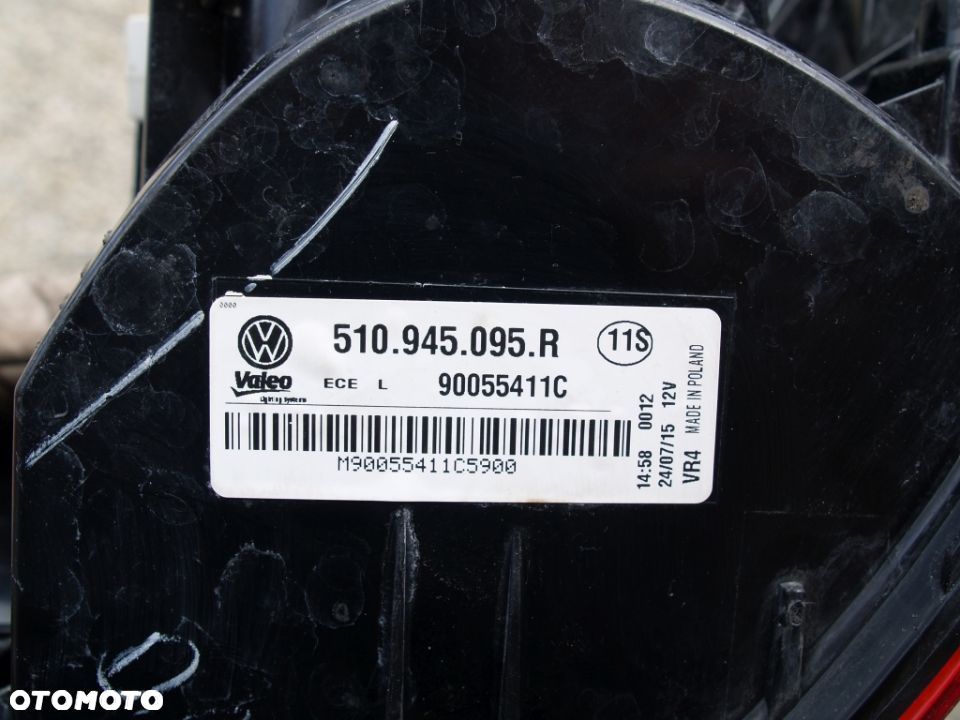 Volkswagen Golf Sportsvan lampa lewa tylna lewy tyl 510945095R Valeo - 4