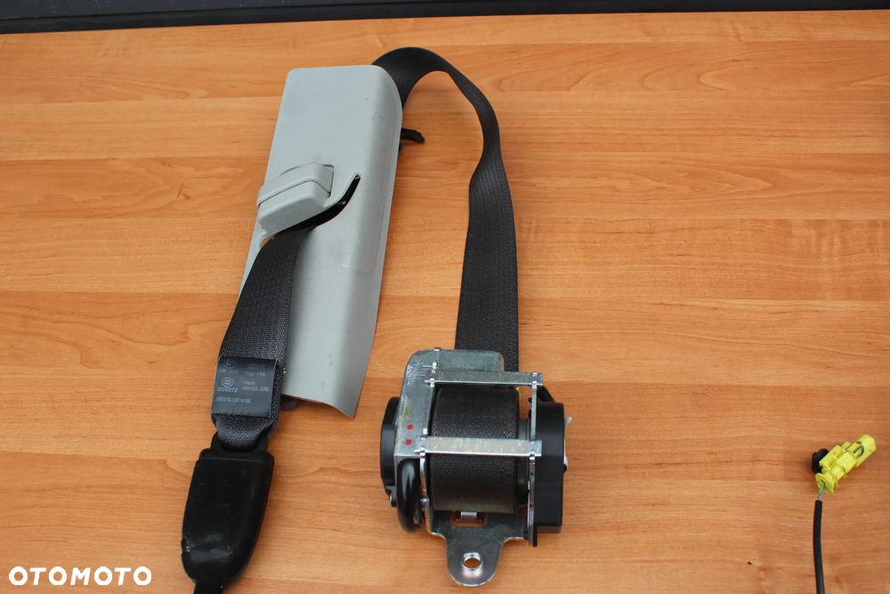 NAPINACZE PASÓW PASY BEZPIECZEŃSTWA OPEL ZAFIRA C - 6