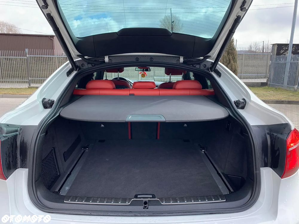 BMW X6 xDrive40d - 14