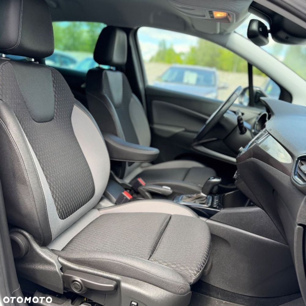 Opel Crossland X - 36