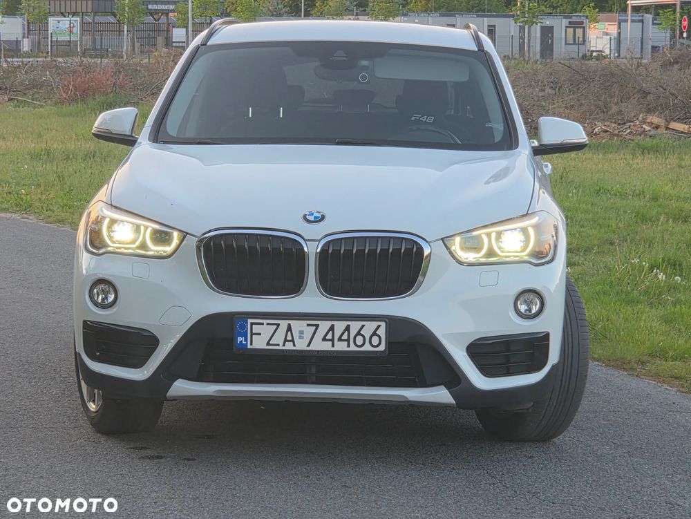 BMW X1 xDrive20d - 27