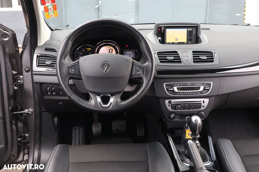 Renault Megane ENERGY dCi 110 Start & Stop Bose Edition - 5