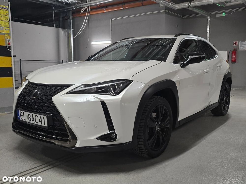 Lexus UX - 1
