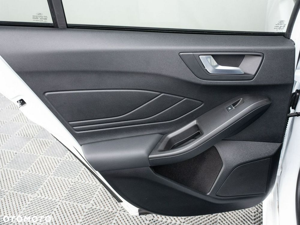Ford Focus - 21