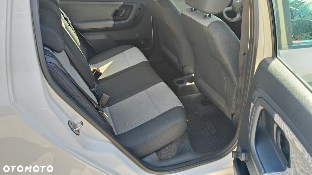 Skoda Fabia 1.6 TDI DPF Active - 11