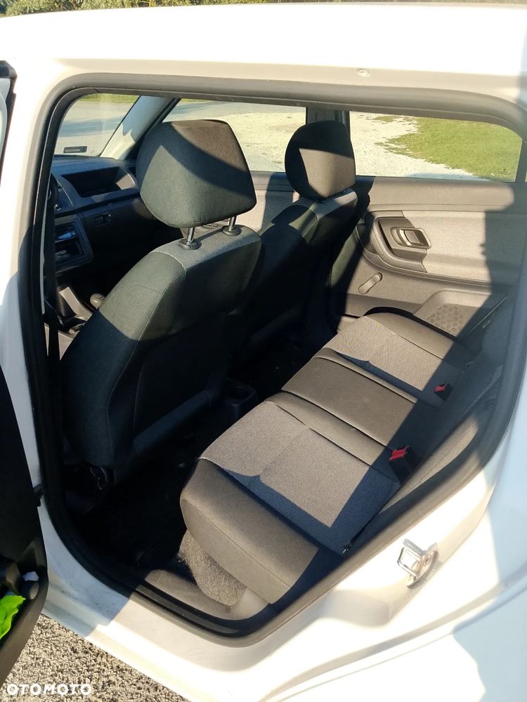 Skoda Fabia - 5