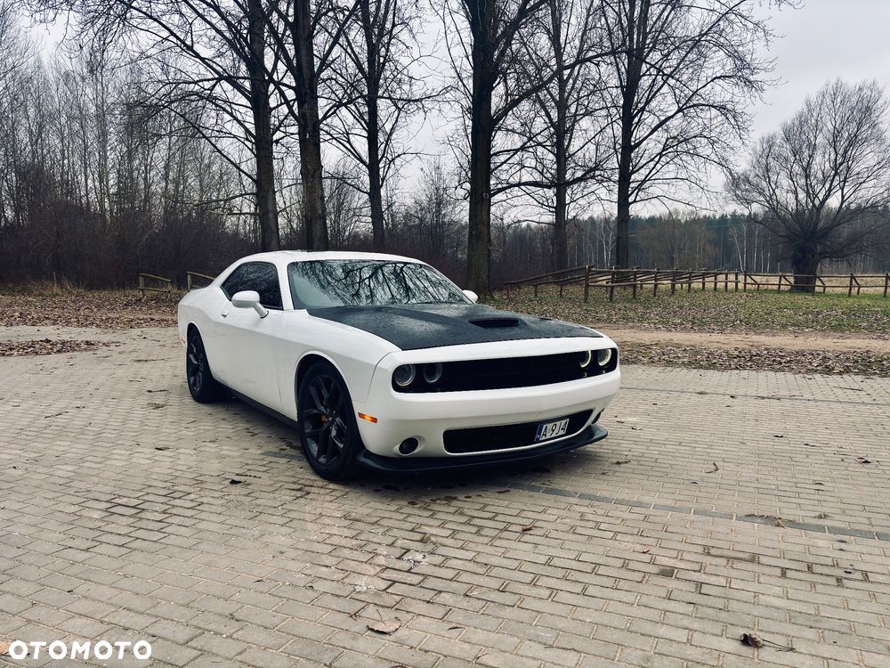 Dodge Challenger 5.7 R/T - 2