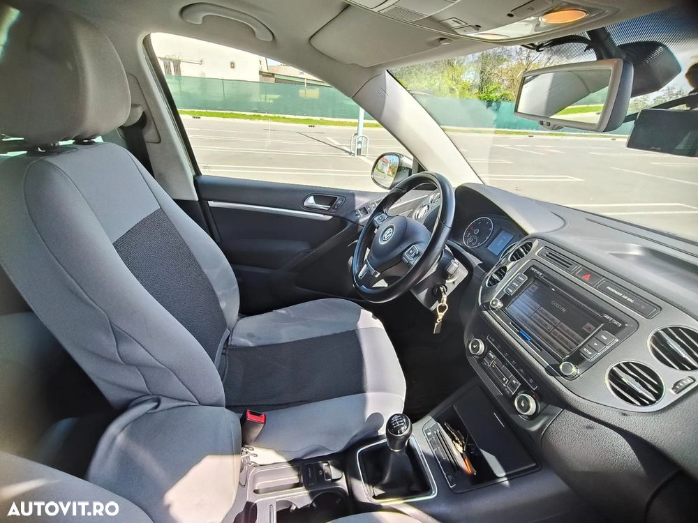 Volkswagen Tiguan - 15