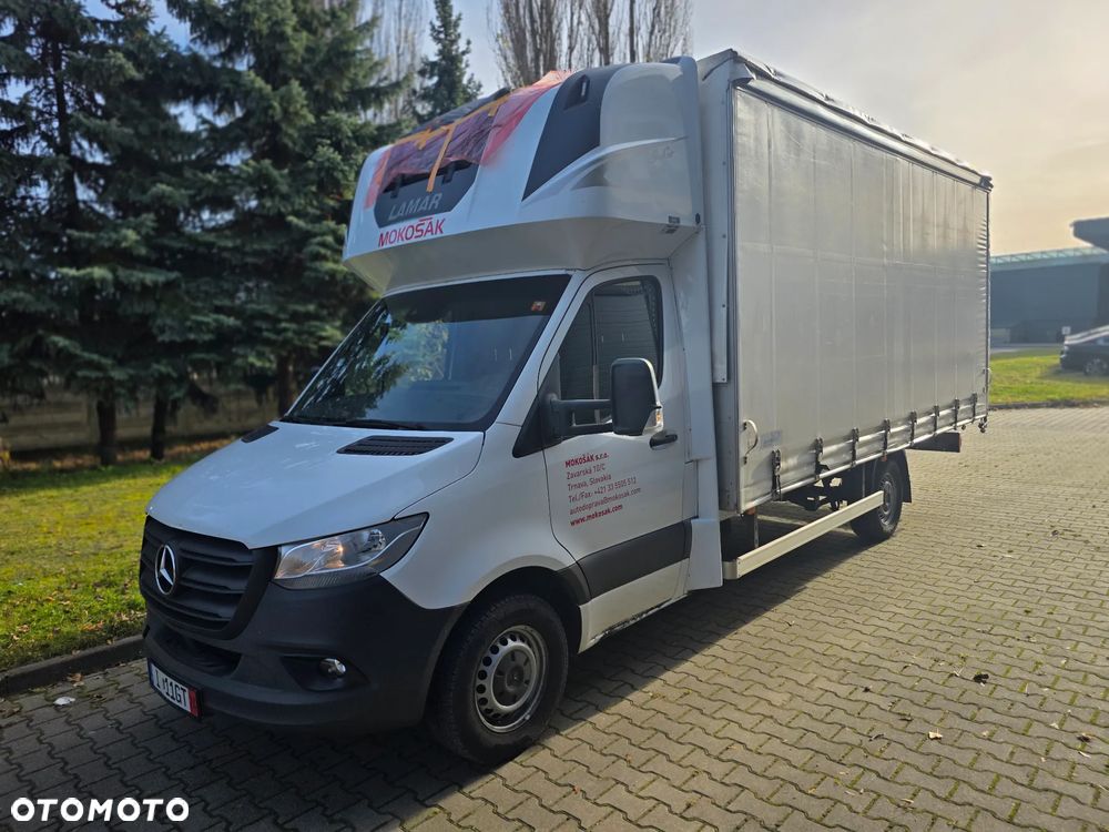 Mercedes-Benz Sprinter