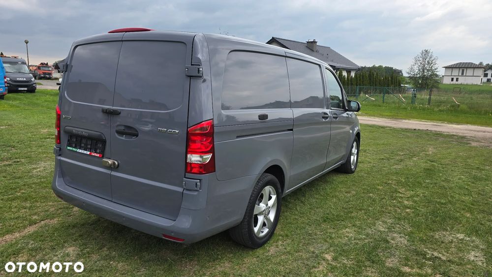 Mercedes-Benz Vito 119 - 4