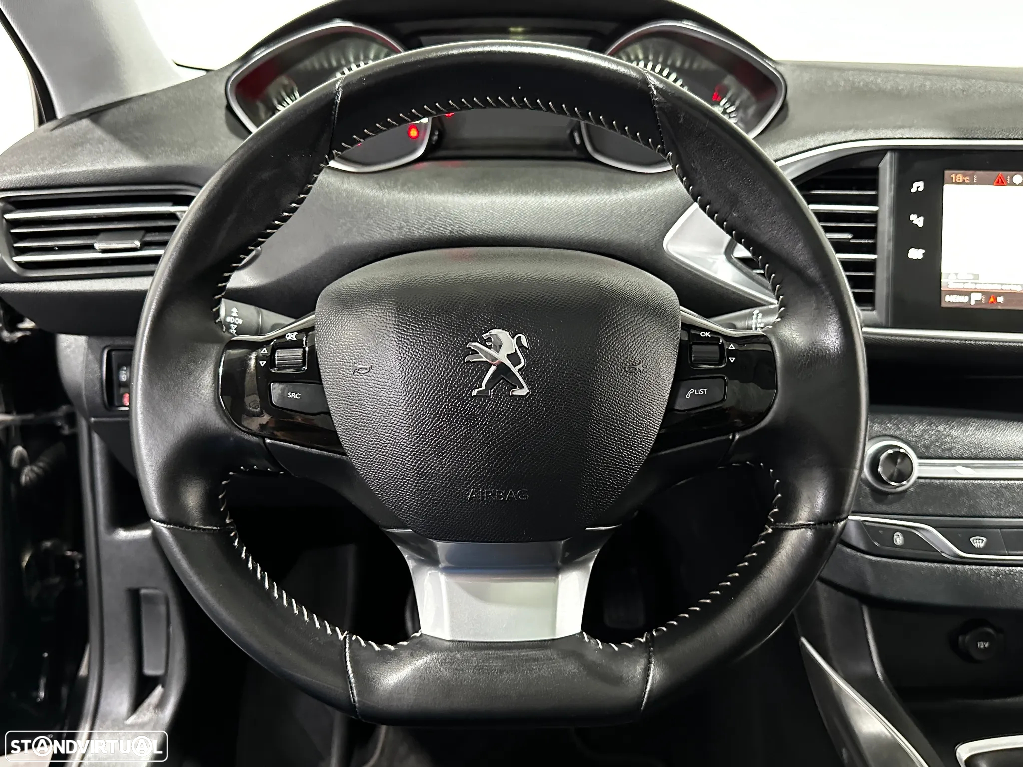 Peugeot 308 SW 1.5 BlueHDi Style - 23