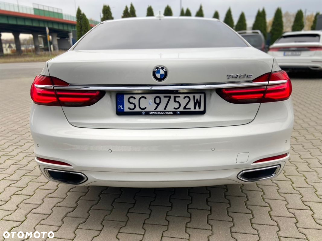 BMW Seria 7 - 5