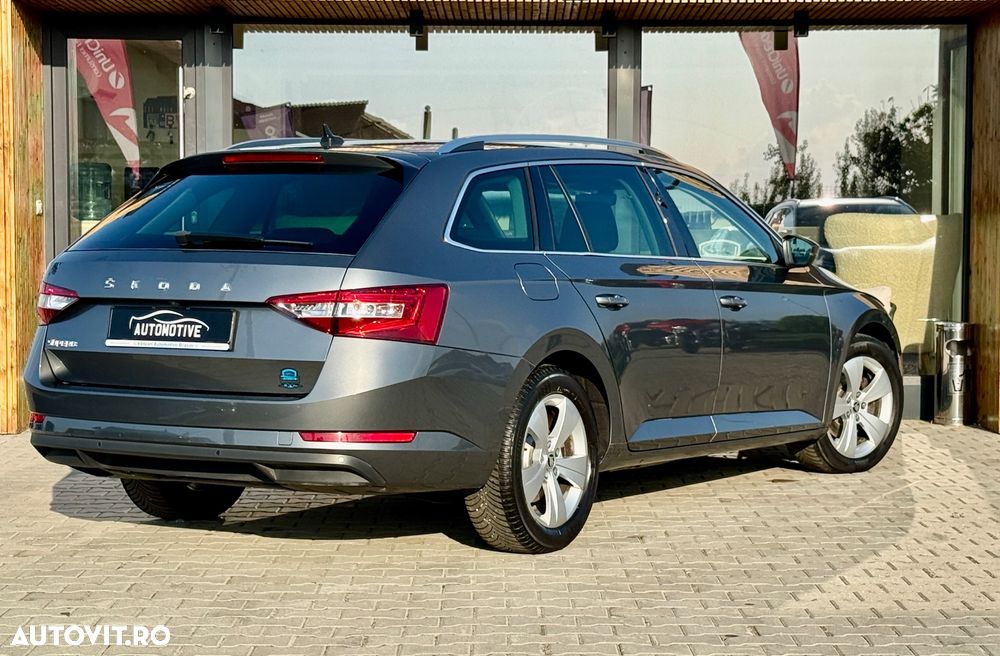 Skoda Superb 2.0 TDI DSG Active - 5