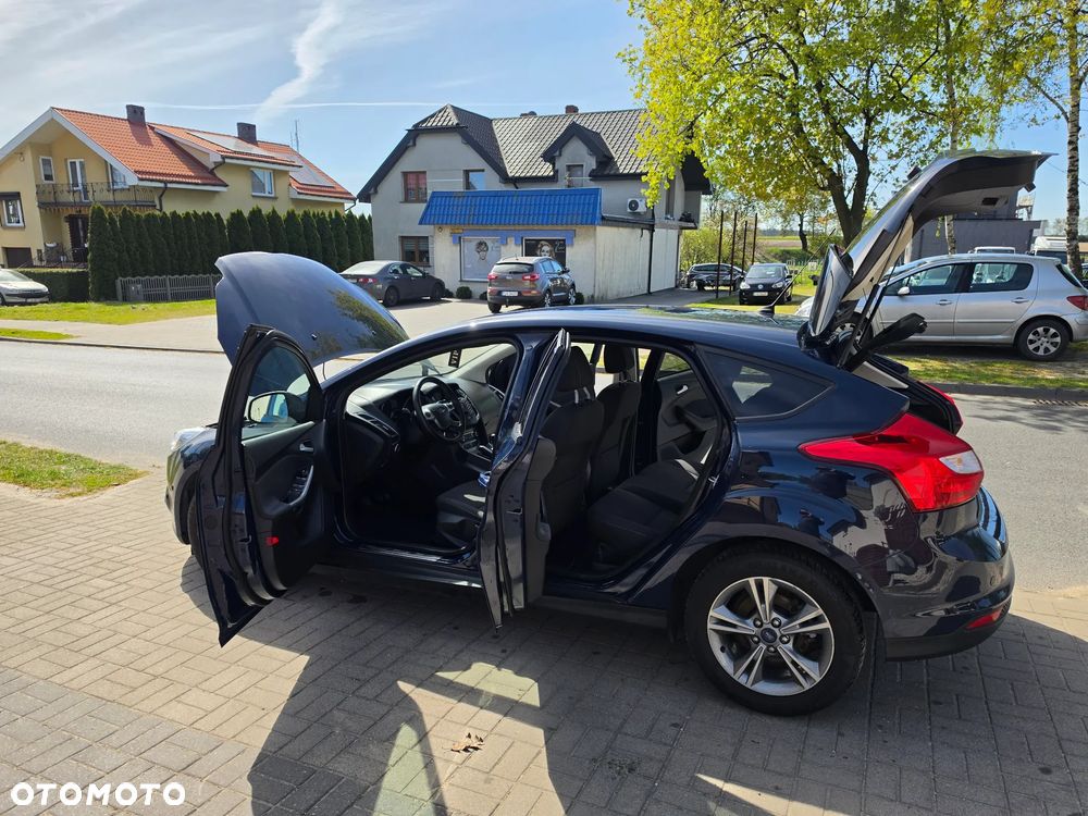 Ford Focus 1.0 EcoBoost STart-Stopp-System TITANIUM - 18