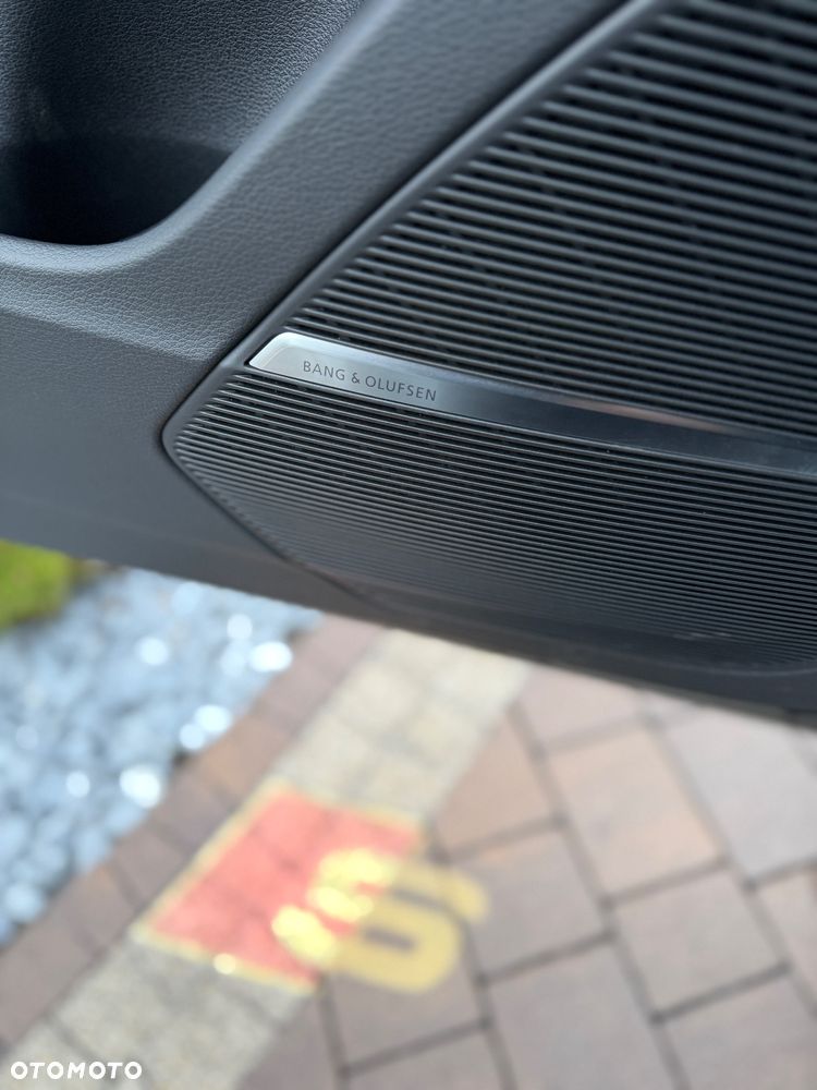 Audi Q8 55 TFSIe quattro tiptronic competition plus - 20