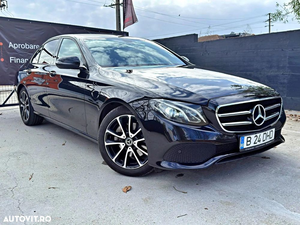 Mercedes-Benz E 220 d 4Matic 9G-TRONIC Avantgarde - 1