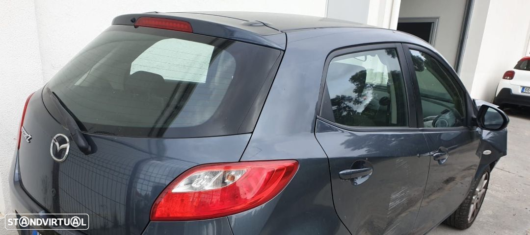 Mazda 2 de 2011 - 6