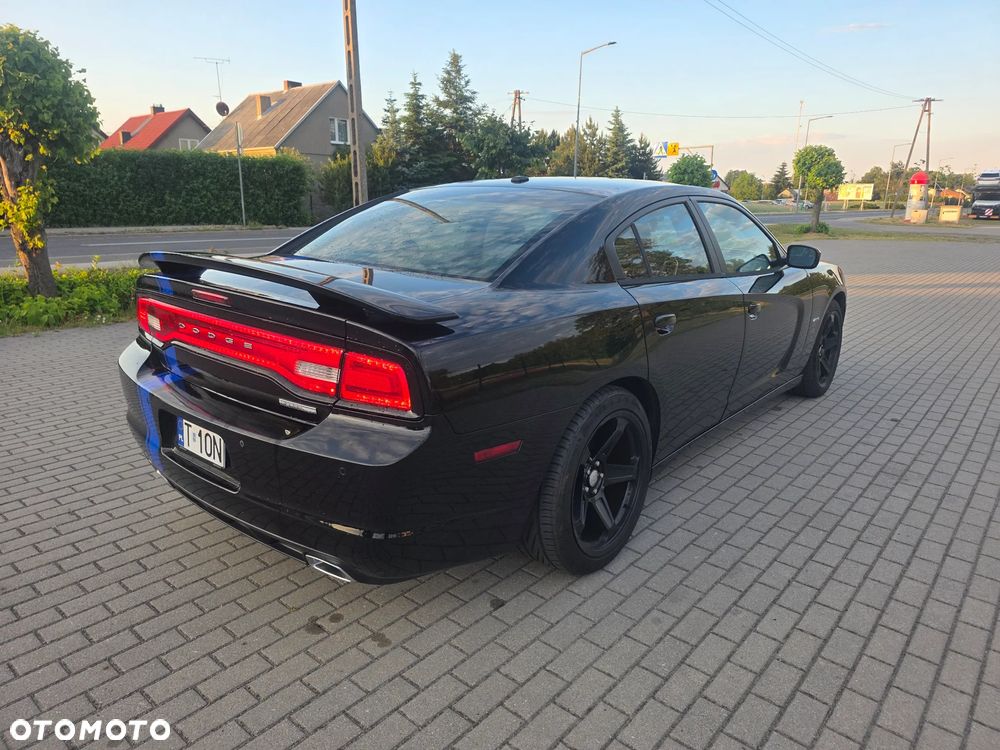 Dodge Charger - 10