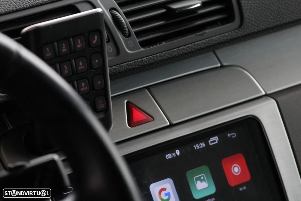 VW Passat Variant 2.0 TDi Sportline - 33