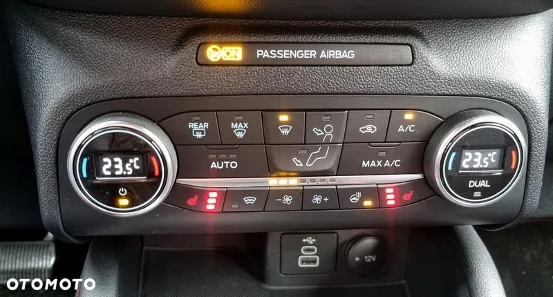 Ford Kuga 2.5 FHEV FWD ST-Line X - 17