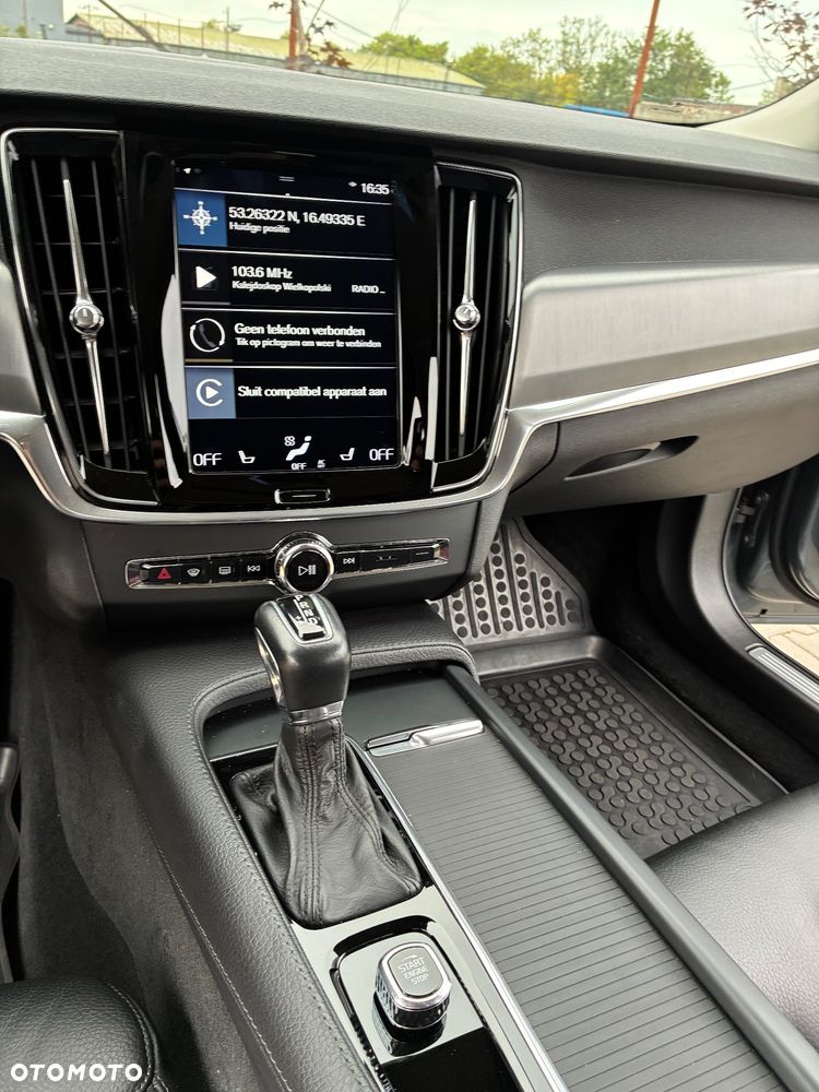 Volvo V90 - 23