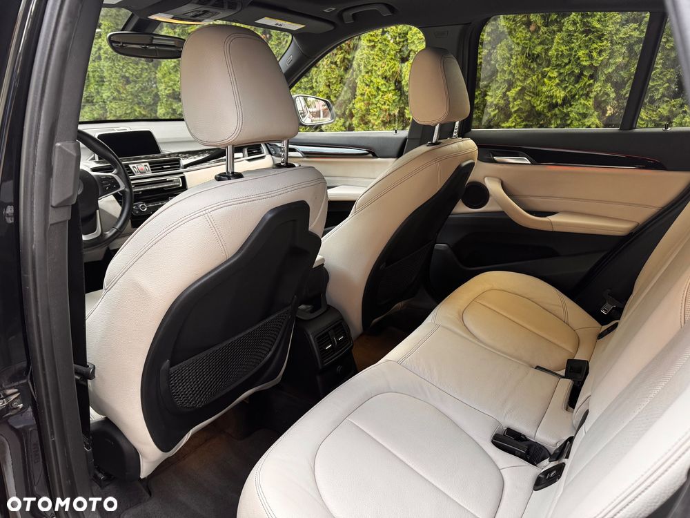 BMW X1 - 17