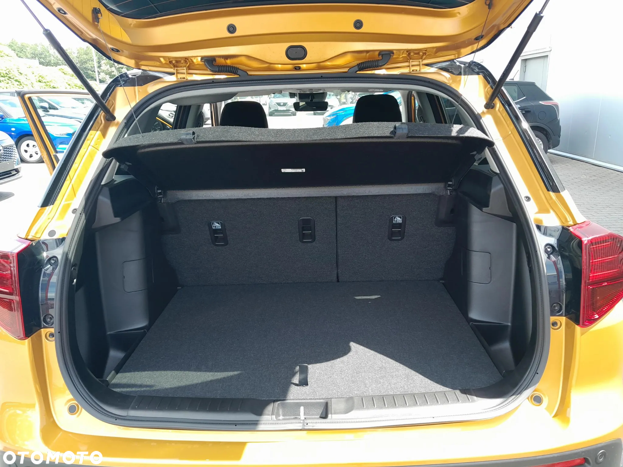 Suzuki Vitara 1.4 Boosterjet mHEV Premium Plus 2WD - 13