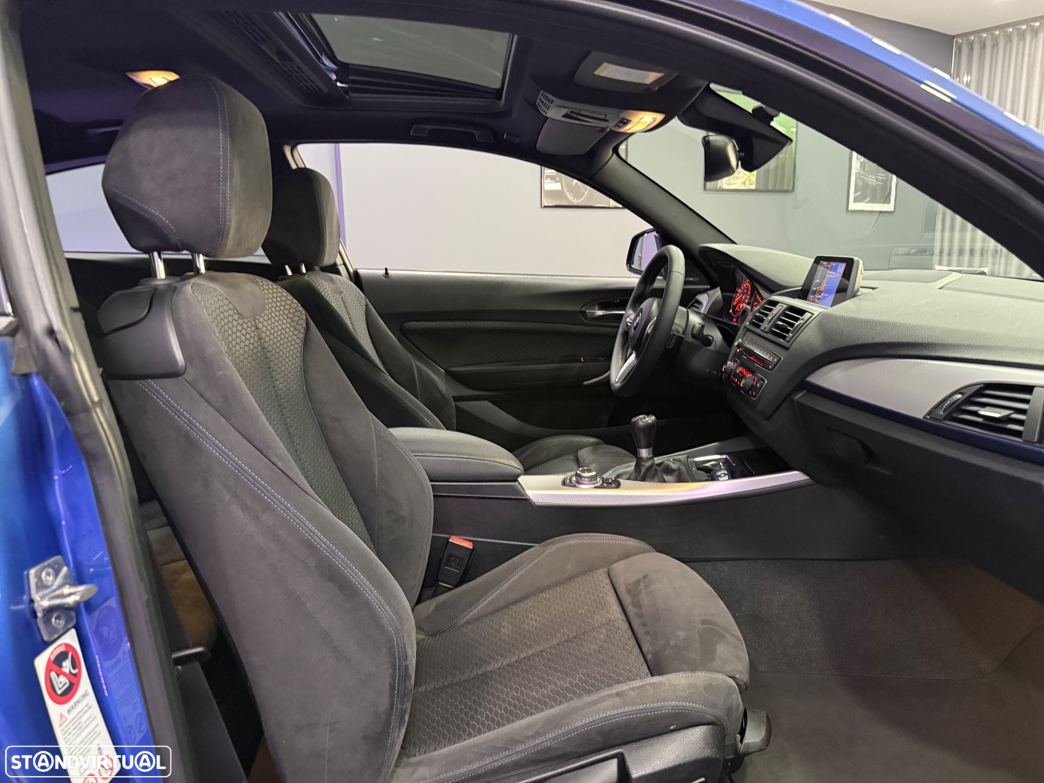 BMW 118 d Pack M - 32