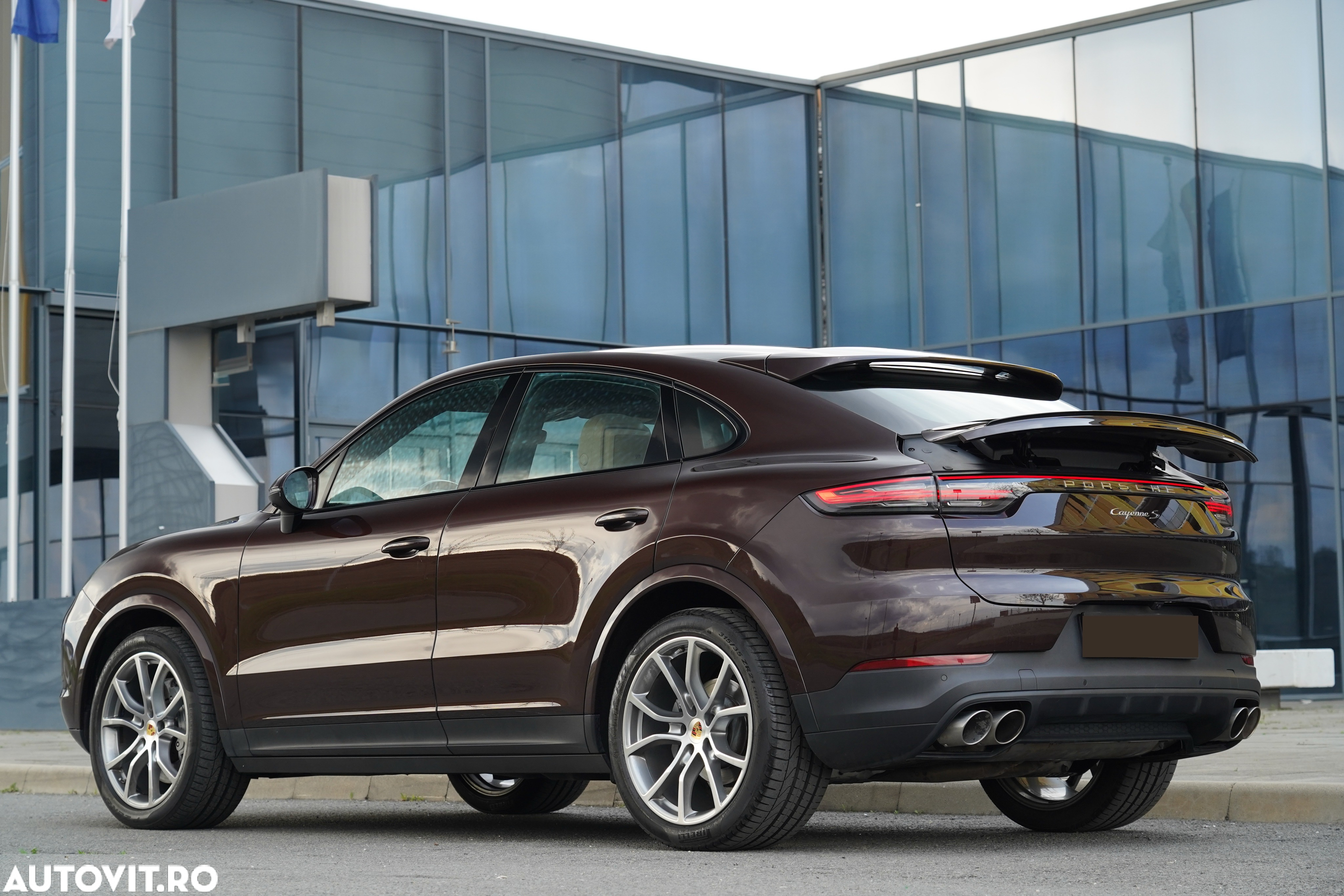 Porsche Cayenne Coupe S - 4