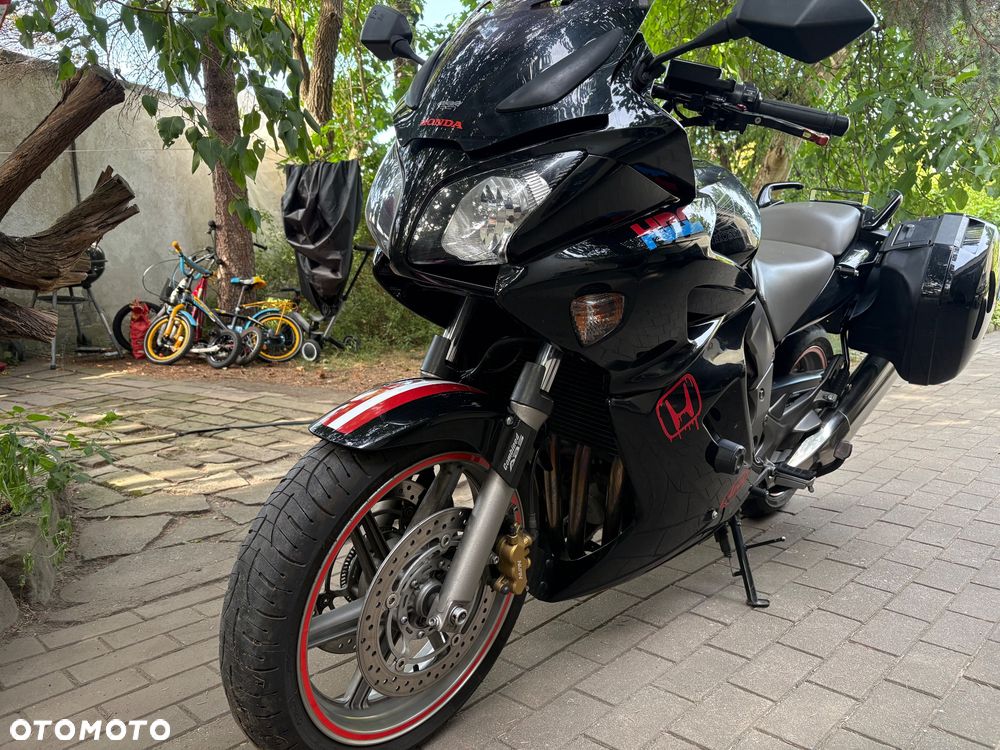 Honda CBF - 5