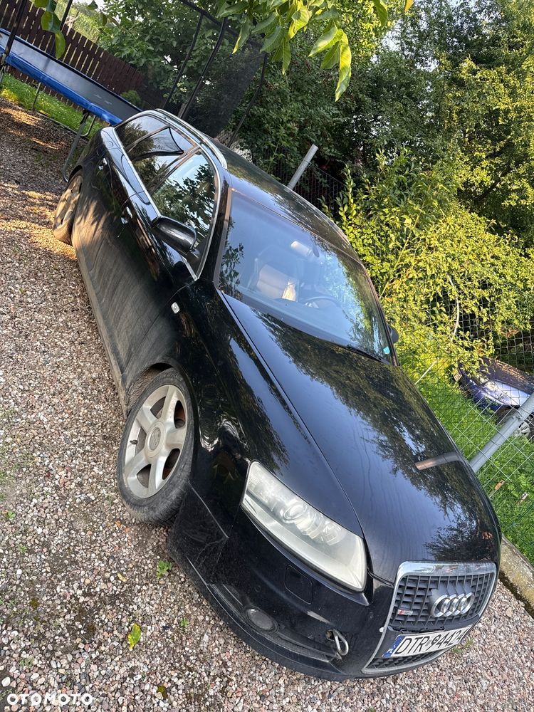 Audi A6 Avant - 1