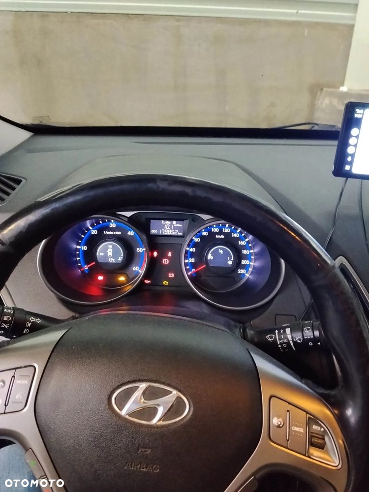 Hyundai ix35 2.0 CRDi Premium 4WD - 12