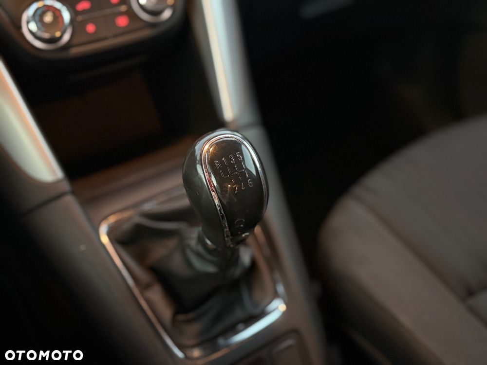Opel Zafira - 18