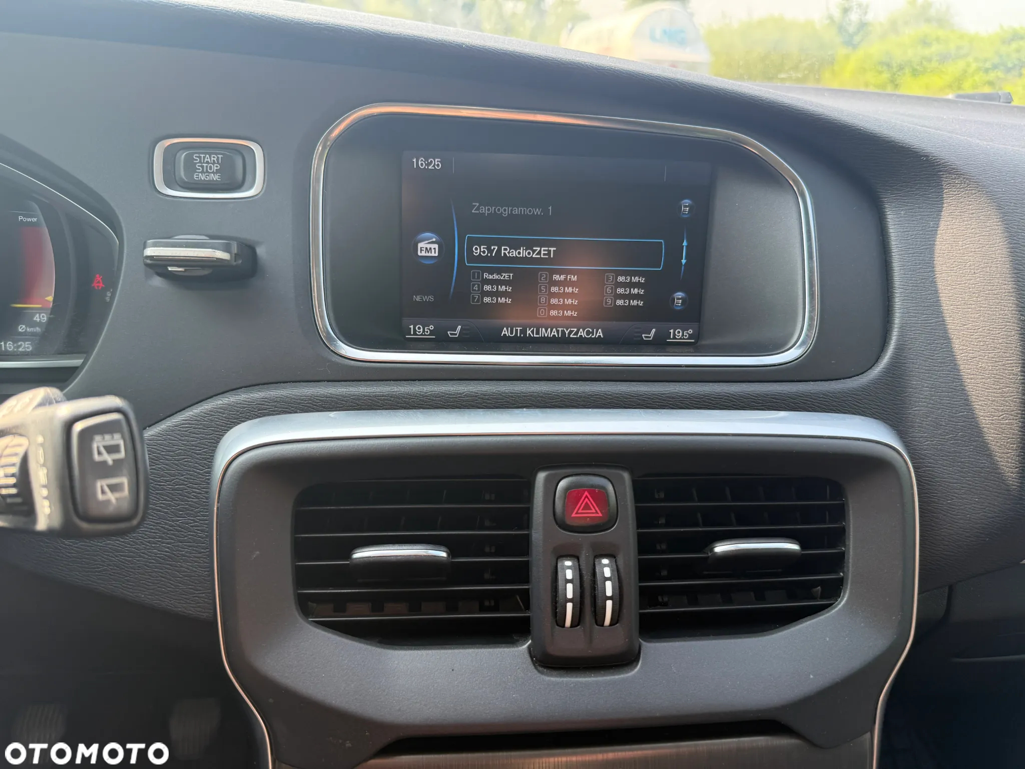 Volvo V40 D2 Summum - 16