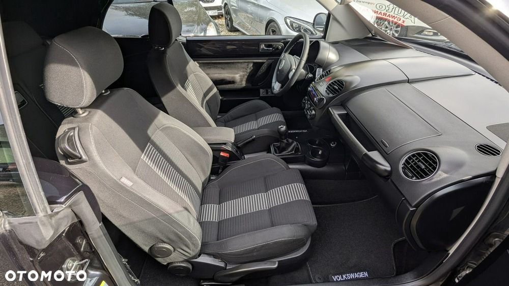 Volkswagen New Beetle 1.9 TDI DPF United - 20