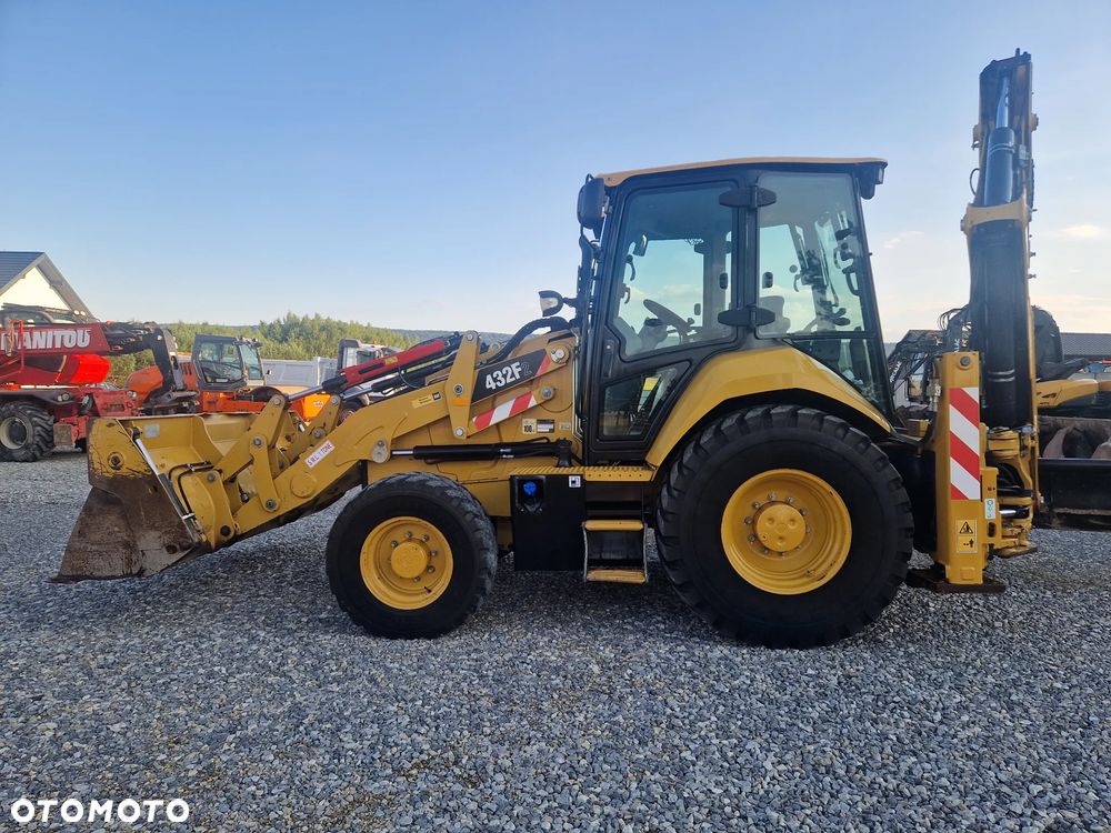 Caterpillar 432F2 - 16
