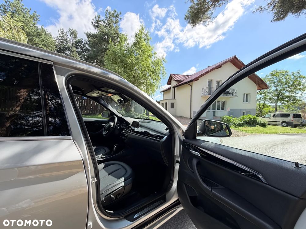 BMW X1 - 24