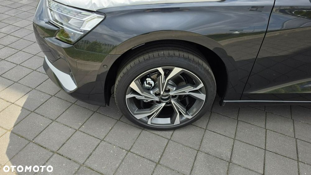 Audi A3 Sportback - 3