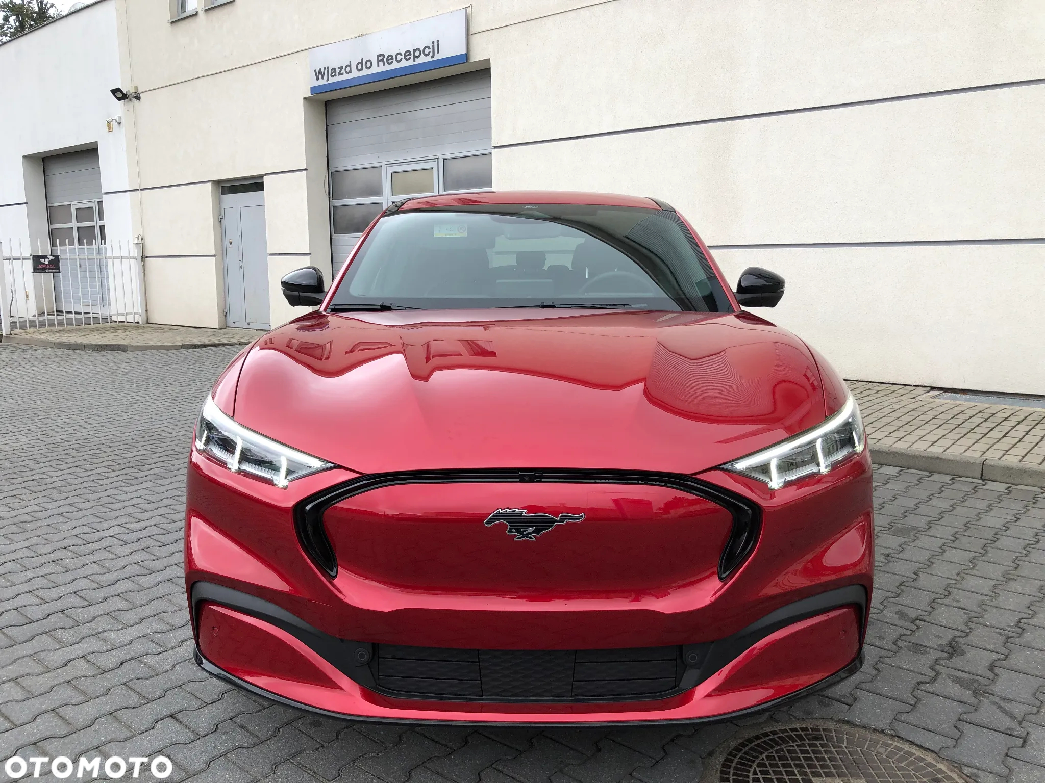 Ford Mustang Mach-E 98kWh AWD Premium - 5
