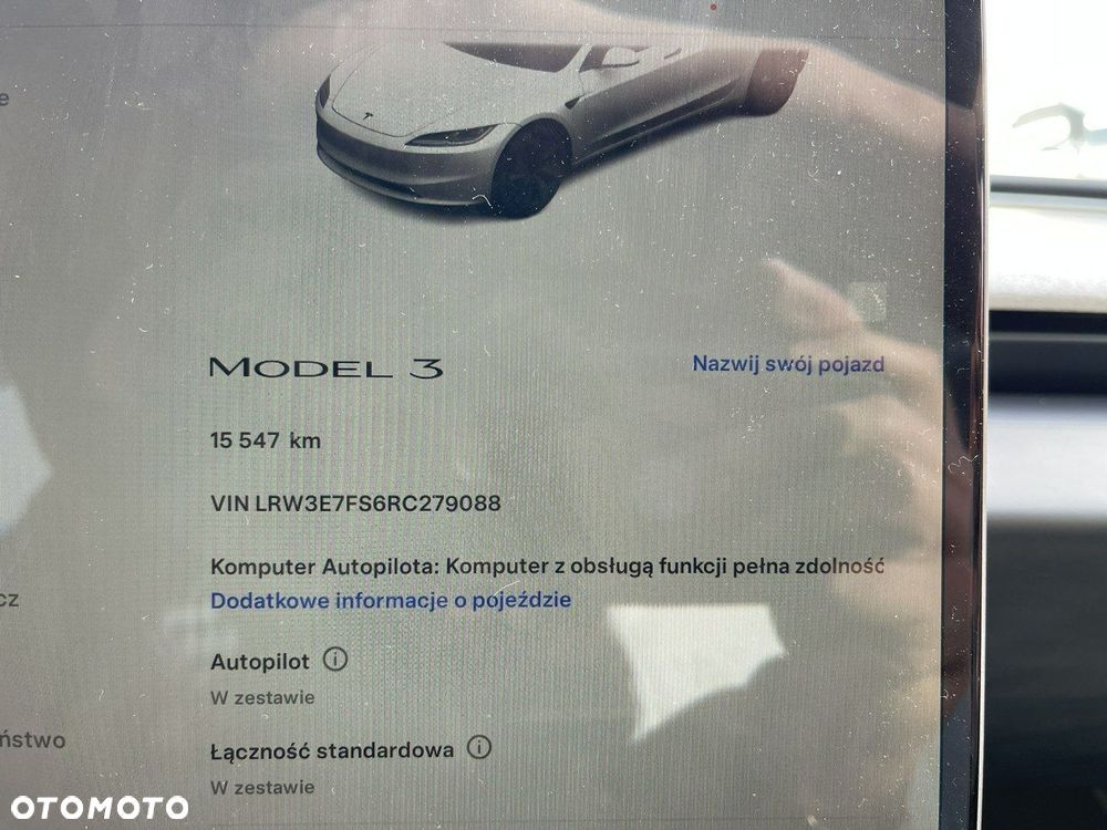 Tesla Model 3 - 7