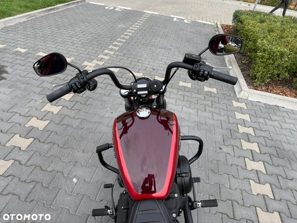 Harley-Davidson Softail Street Bob - 8