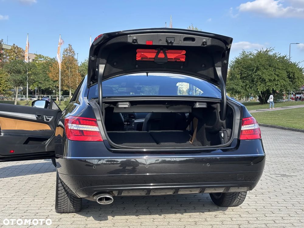 Mercedes-Benz Klasa E - 30