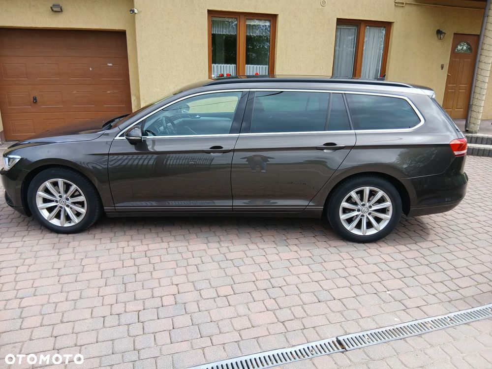 Volkswagen Passat 2.0 TDI (BlueMotion Technology) Comfortline - 1