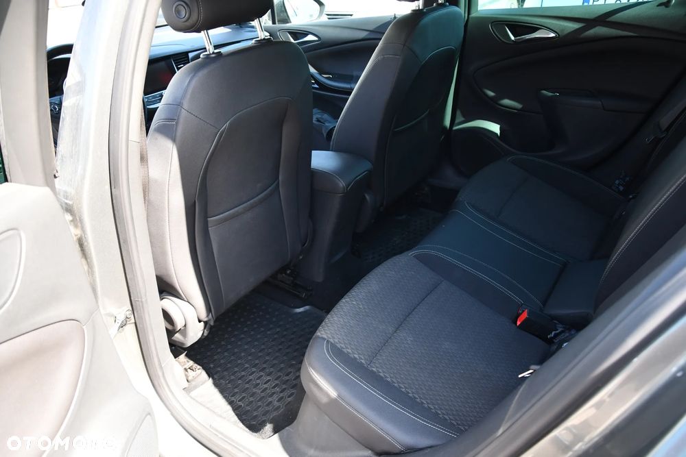 Opel Astra 1.4 T Elite S&S - 8