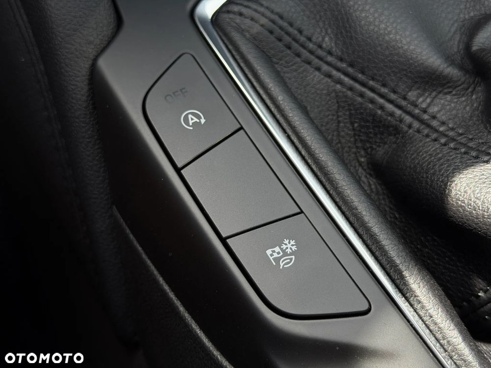 Ford Kuga 1.5 EcoBoost FWD Titanium - 21