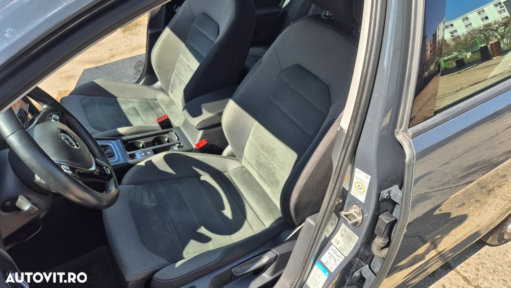 Volkswagen Golf - 14