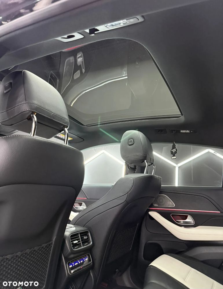 Mercedes-Benz GLE 400 d 4Matic 9G-TRONIC AMG Line - 9